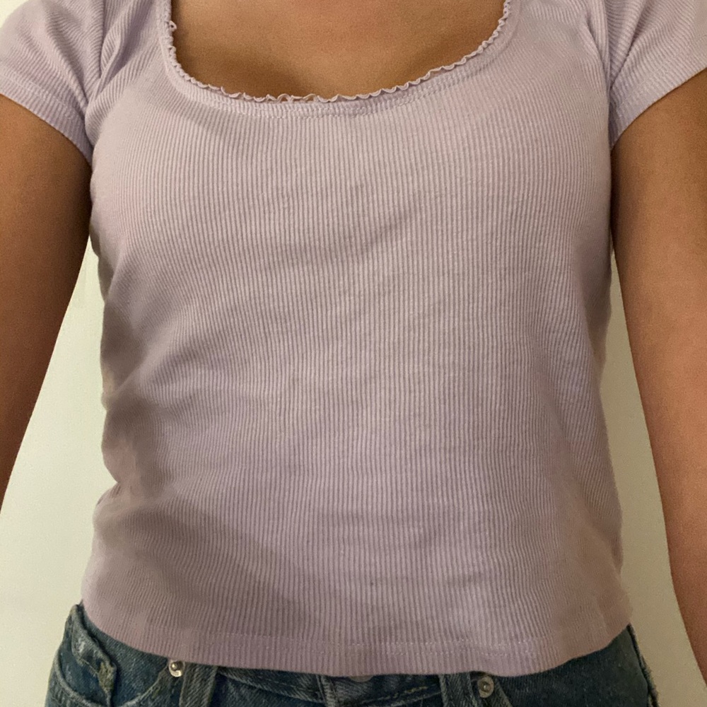 Lavender crop top.